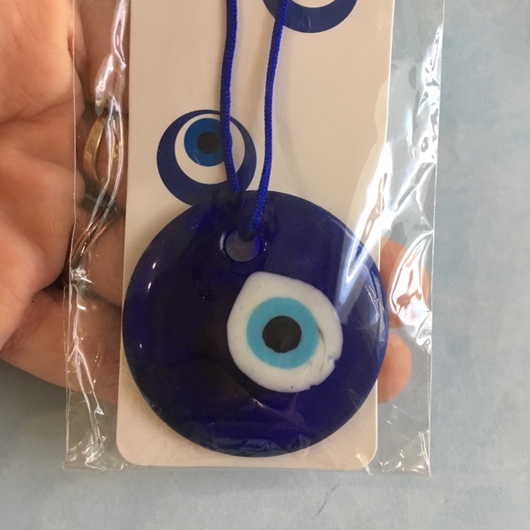 Evil Eye Amulet 🧿 - Picture 3 of 3